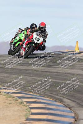 media/Nov-16-2025-Race Pace (Sun) [[8c5fa54630]]/Verified Riders/1-Turns 9 and 10 (925am)/